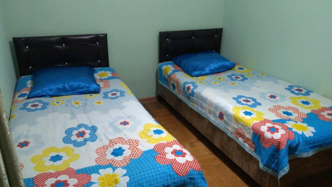 Guest House Quiet Home Batumi Exterior foto
